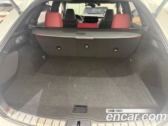 Lexus RX500h 2025 — Photo 4/14