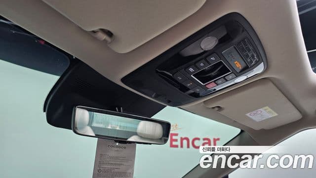 Kia Carnival 2024 — Photo 26/37