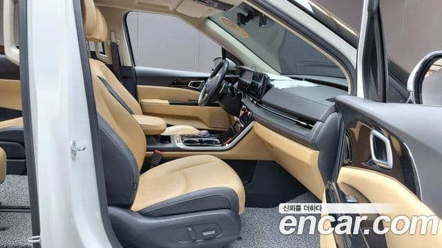 Kia Carnival 2022 — Şəkil 30/34
