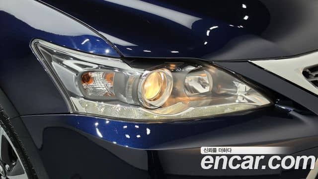 Lexus CT200h, 2018