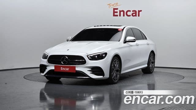 Mercedes-Benz E-Class 2023 — Şəkil 20/20