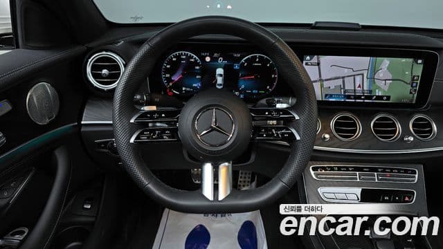 Mercedes-Benz E-Class 2023 — Şəkil 12/20