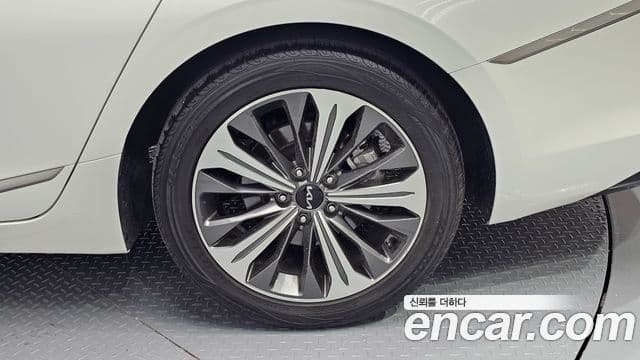 Kia K8 2021 — фото 5 из 20