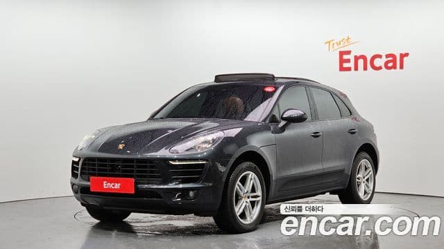 Porsche Macan 2018 — ფოტო 1/20