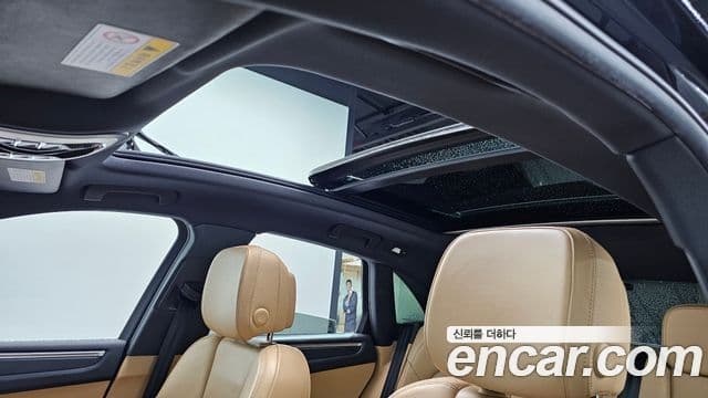 Porsche Macan 2018 — ფოტო 19/20
