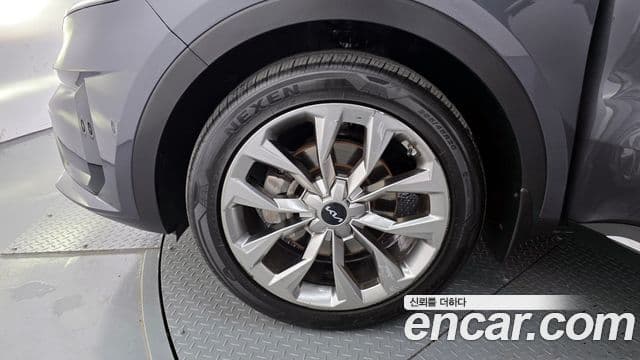Kia Sorento 2022 — ფოტო 5/20