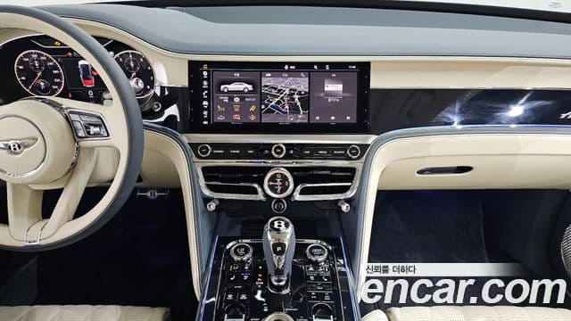 Bentley Flying Spur 2024 — Şəkil 14/20