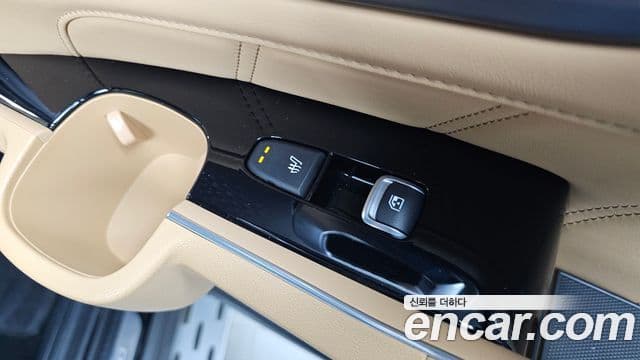 Kia Sorento 2023 — Şəkil 18/20