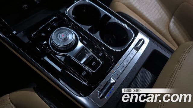 Kia Carnival 2020 — Şəkil 8/20