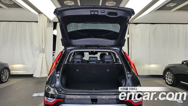 Kia Niro 2023 — Şəkil 20/20