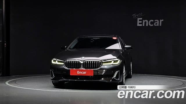 BMW 5 Series 2020 — Şəkil 3/20