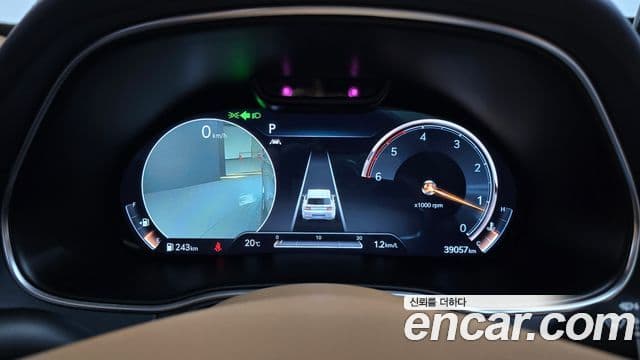 Genesis GV80 2020 — ფოტო 8/20