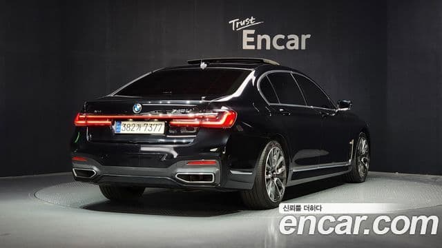 BMW 7 Series 2020 — Şəkil 2/20