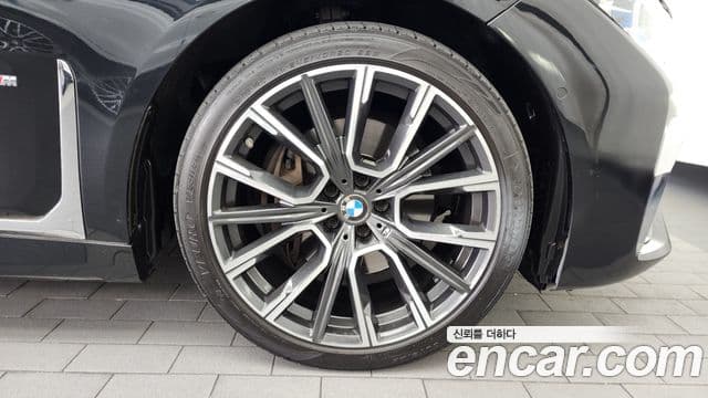 BMW 7 Series 2020 — фото 5 из 20