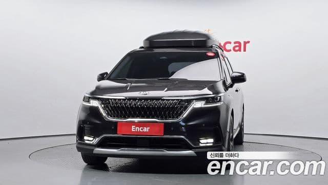 Kia Carnival 2020 — ფოტო 3/20