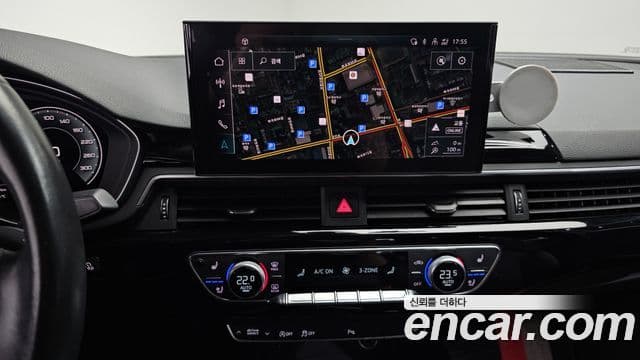 Audi A4 2021 — ფოტო 14/20