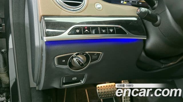 Mercedes-Benz S-Class 2018 — Şəkil 15/20