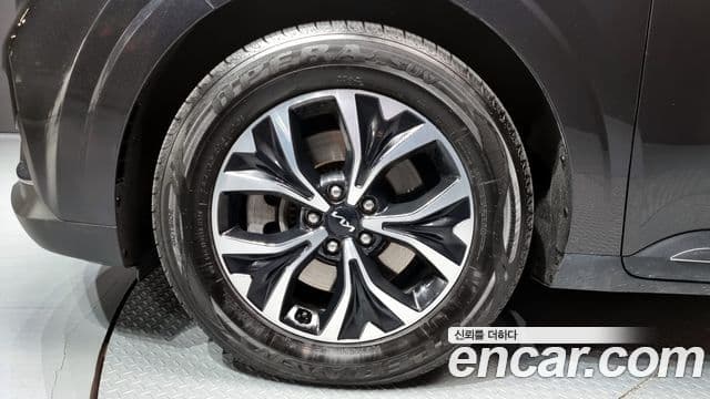 Kia Carnival 2023 — Şəkil 5/20