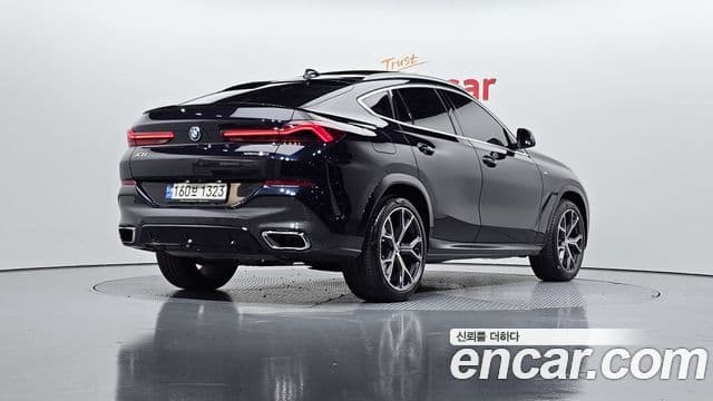 BMW X6 2022 — ფოტო 2/20