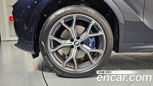 BMW X6 2022 — ფოტო 5/20