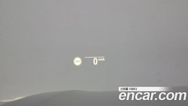 BMW 7 Series 2021 — Photo 20/20