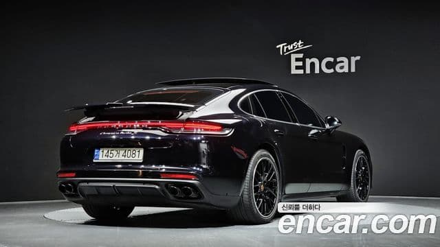 Porsche Panamera, 2021