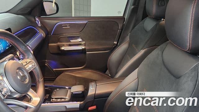 Mercedes-Benz GLB-Class 2022 — Şəkil 15/18