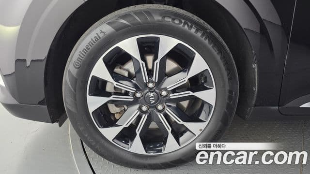 Kia Carnival 2020 — ფოტო 5/20