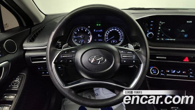 Hyundai Sonata Hybrid 2019 — ფოტო 9/20