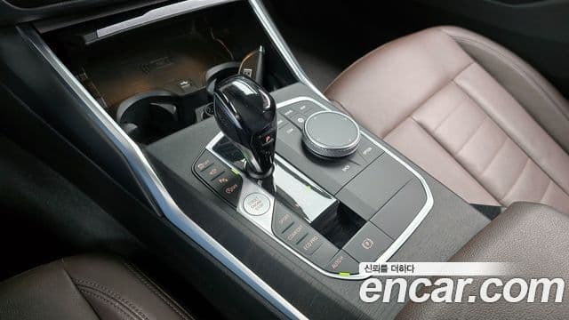 BMW 3 Series 2020 — Şəkil 7/20
