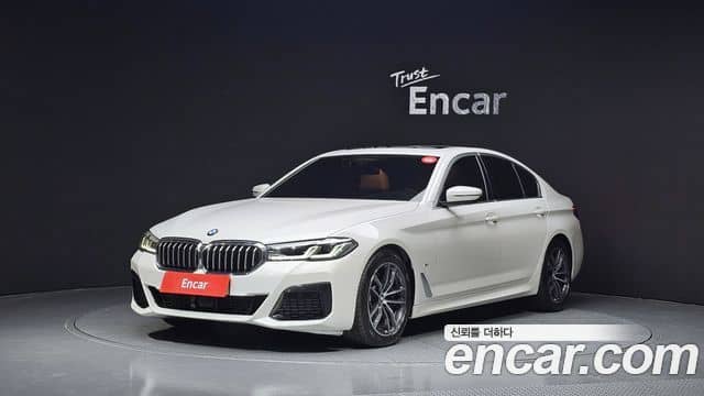 BMW 5 Series, 2022
