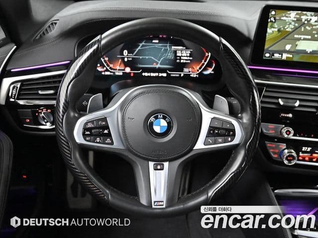 BMW 5 Series 2022 — ფოტო 9/20