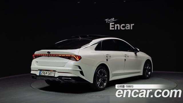 Kia K5 2020 — ფოტო 2/20