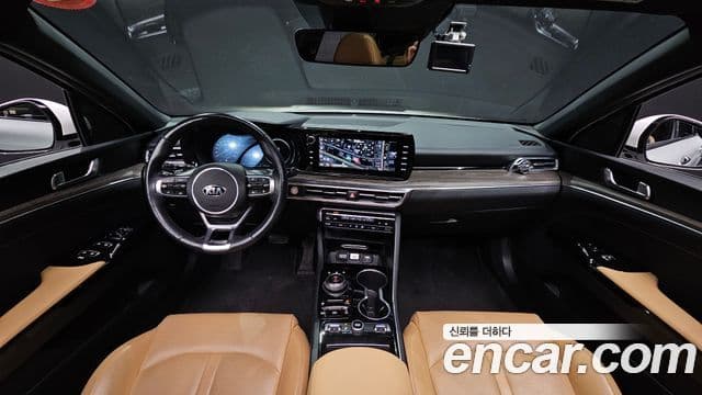 Kia K5 2020 — ფოტო 7/20