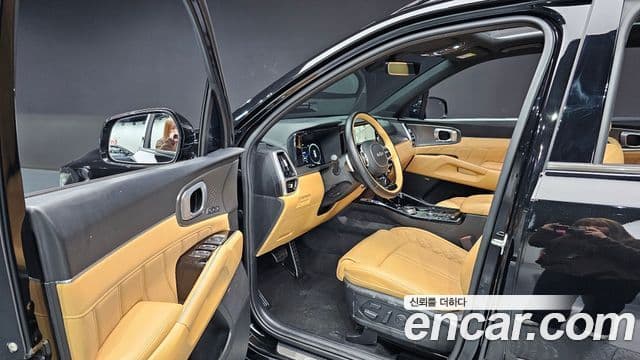 Kia Sorento 2022 — Фото 11/20