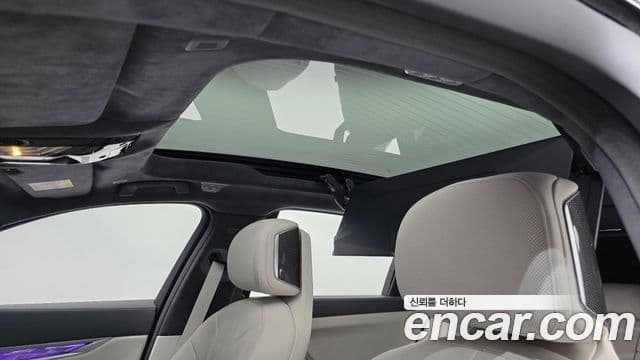 BMW 7 Series 2025 — ფოტო 19/20