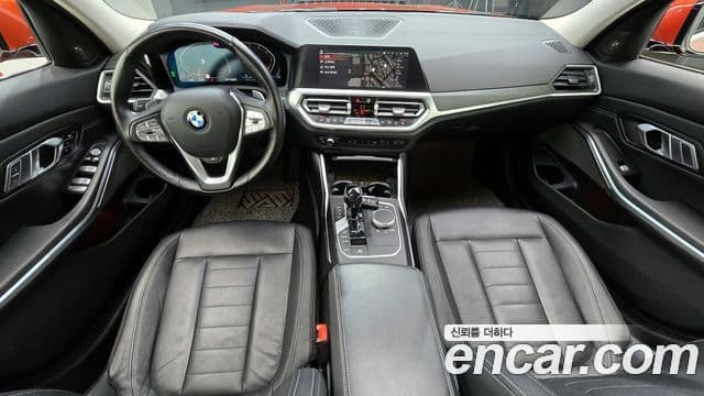 BMW 3 Series 2021 — ფოტო 7/20