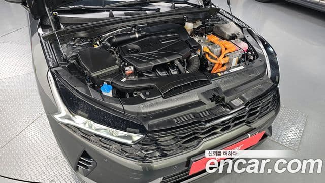 Kia K5 2023 — ფოტო 6/20