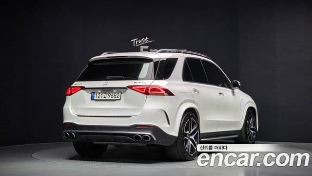 Mercedes-Benz GLE-Class 2022 — ფოტო 2/20