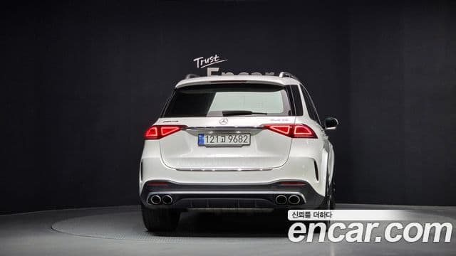 Mercedes-Benz GLE-Class 2022 — ფოტო 4/20