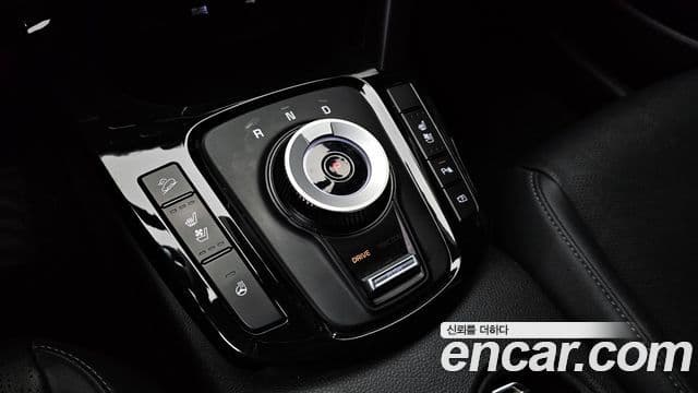 Kia Seltos 2022 — Photo 17/20