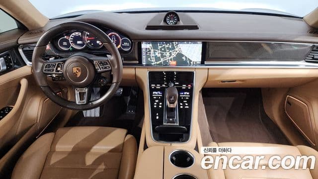 Porsche Panamera 2020 — Şəkil 10/20