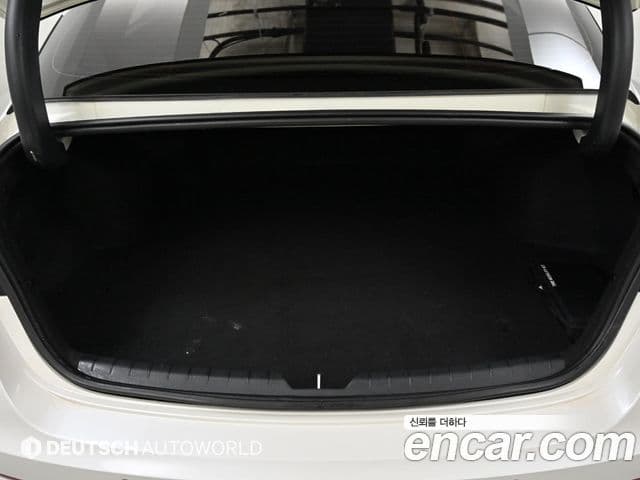 Kia K5 2020 — ფოტო 20/20