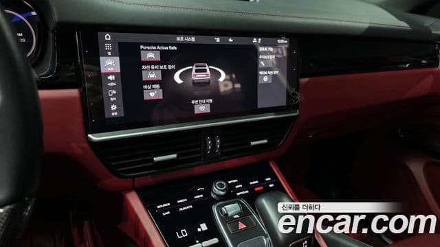 Porsche Cayenne 2020 — фото 14 из 20