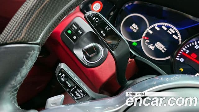 Porsche Cayenne 2020 — Şəkil 19/20