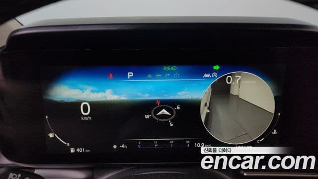 Kia Carnival 2020 — ფოტო 8/20