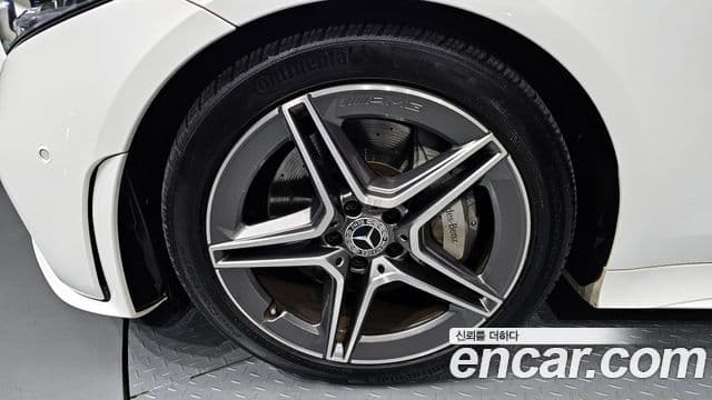 Mercedes-Benz CLS-Class 2020 — Photo 6/20