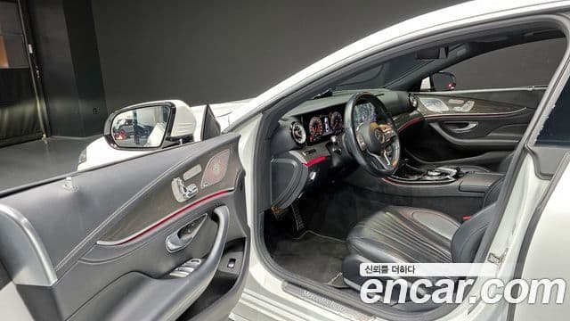 Mercedes-Benz CLS-Class 2020 — Photo 5/20