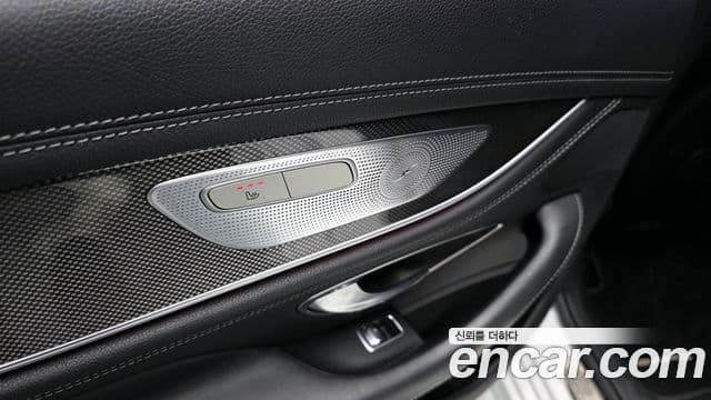 Mercedes-Benz CLS-Class 2020 — Photo 7/20