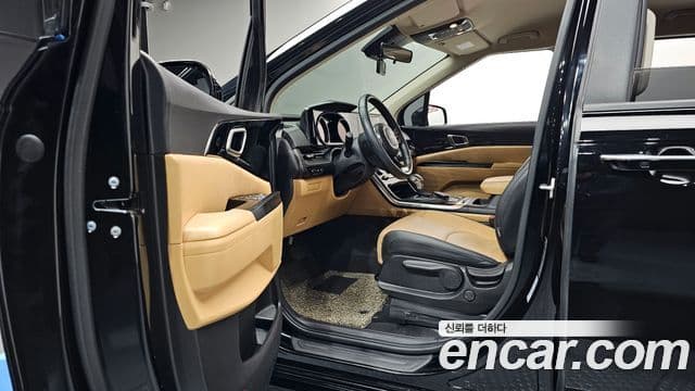 Kia Carnival 2022 — ფოტო 10/20